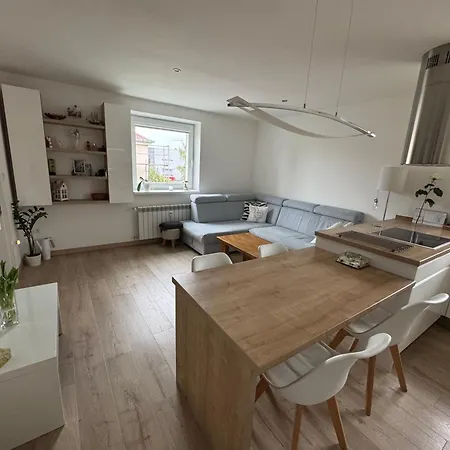 Apartament Moderny V Centre